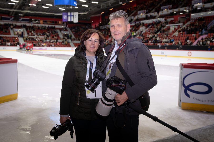 Patricia de Ley ja Richard Seijger viettivät kolme pitkää päivää jään reunalla Helsingin MM-kisoissa. Matka oli tällä kaudella jo kolmas Suomessa, he olivat paikalla myös Finlandia Trophyssa ja muodostelman toisessa valinnassa Tampereella.