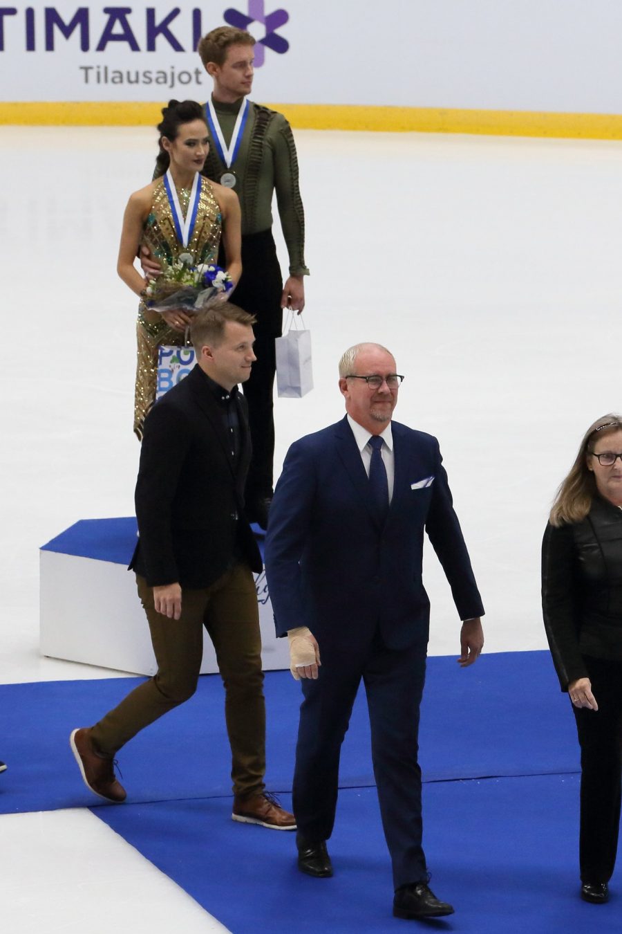  ISU-tason ylituomari Mika Saarelainen jakoi jäätanssin palkinnot Finlandia Trophyssa lokakuussa. Hän puolustaa pakollisia tansseja, sillä ne paljastavat parin todellisen tason. 