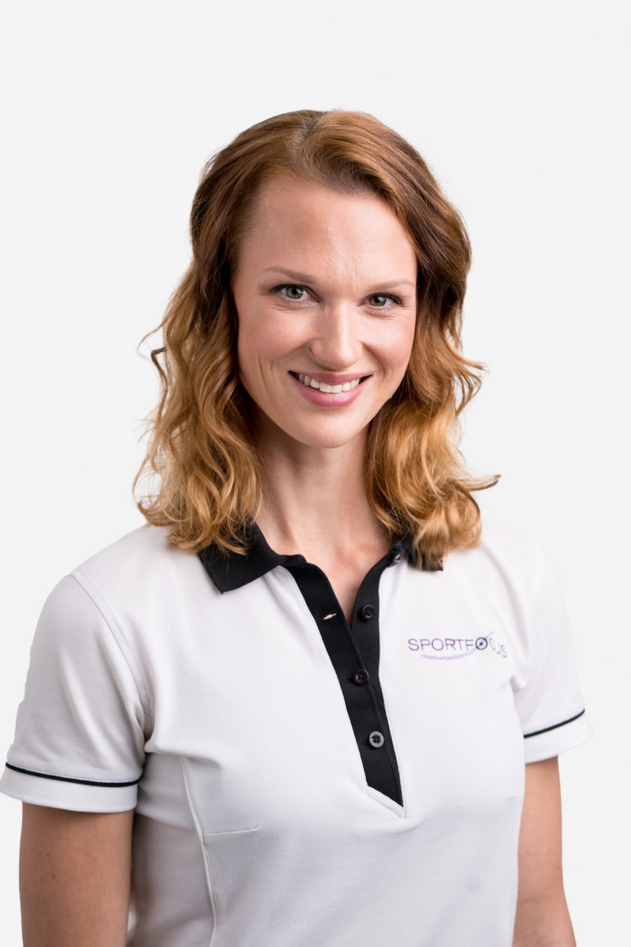 Paula Thesleff on sertifioitu urheilupsykologi, jonka taustat ovat joukkuevoimistelussa. Paula työskentelee Sportfocus Oy:ssa, joka tarjoaa psyykkisen valmennuksen ja urheilupsykologian palveluja.