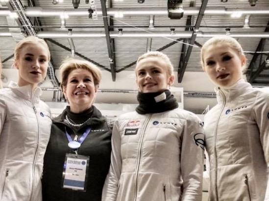 Oona Ounasvuori, Nuriya Pirogova, Emmi Peltonen ja Jenni Saarinen PM-kilpailuissa Stavangerissa.