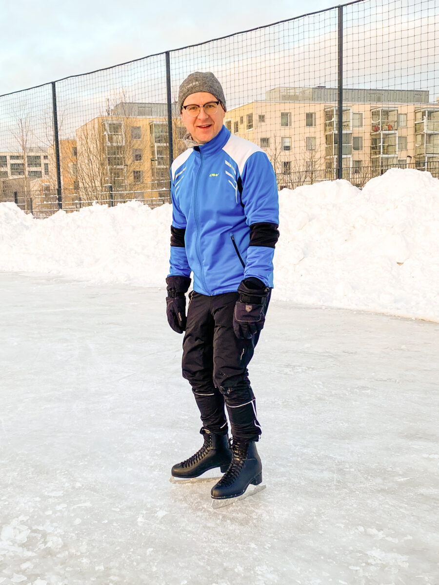 Ilkka Palonen toivoo, että miehet laajemminkin löytäisivät taitoluistelun. Sen myötä laji saisi lisää voimaa.