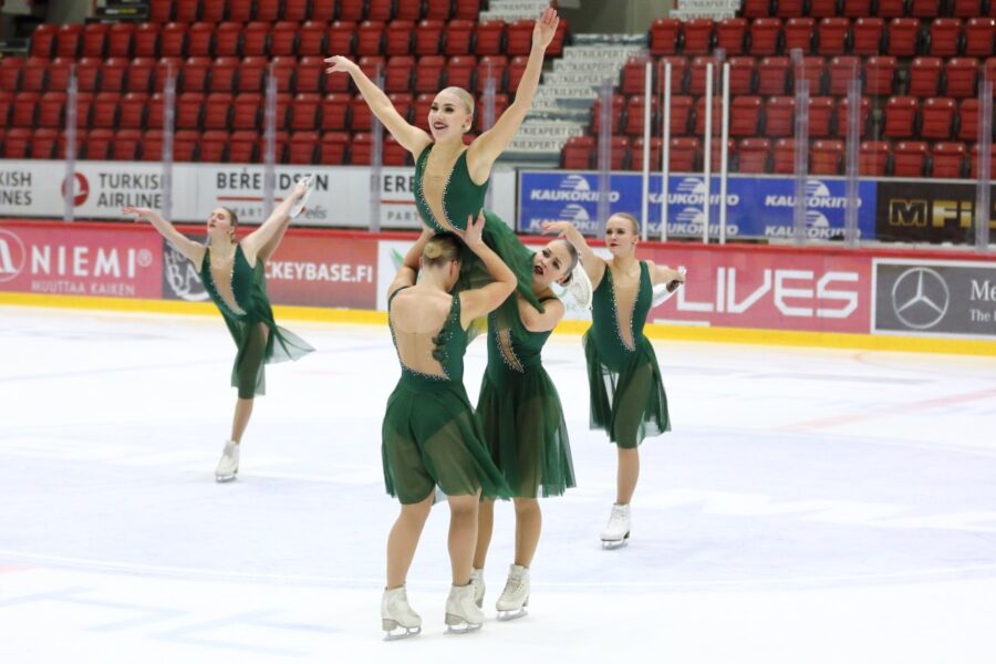 Team Unique luisteli valmentajansa Mirjami Penttisen mukaan hyvän harjoitusvedon.