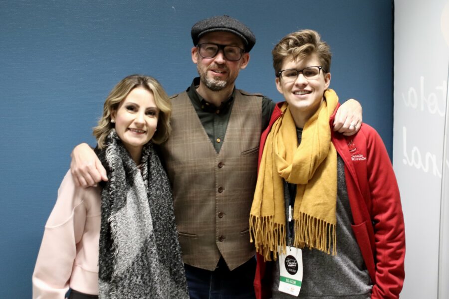 Skating Music Guy Rob Calling pääsi Finlandia Trophyssa tapaamaan ensimmäistä kertaa livenä kanadalaiset jäätanssijat Caroline Soucisse ja Shane Firus, joille hän oli tehnyt kisamusiikin.