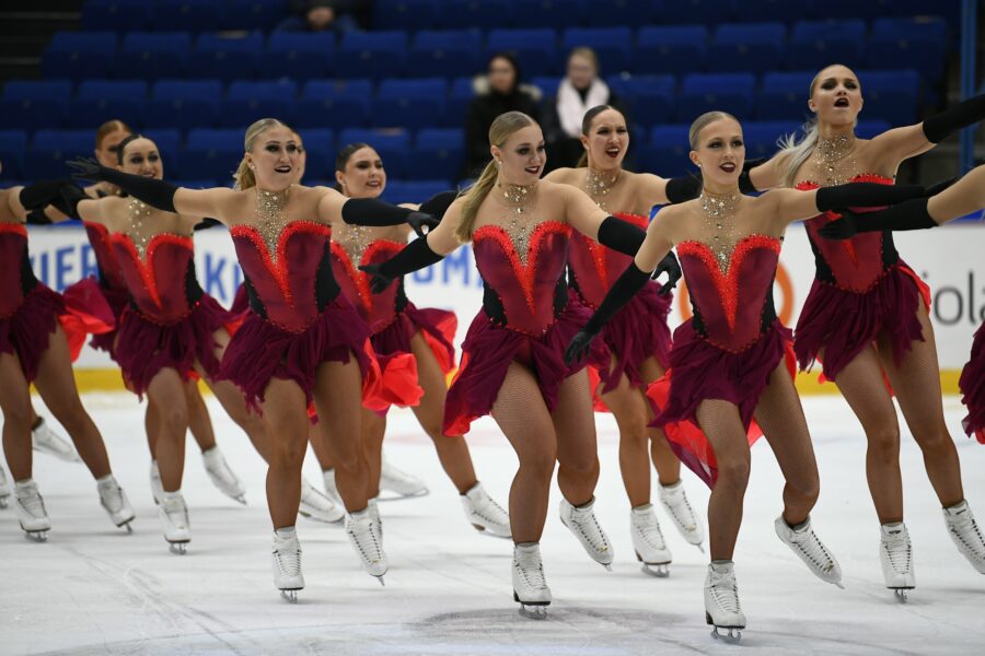 Helsinki Rockettes luisteli senioreiden toisen SM-valintakilpailun lyhytohjelman toiseksi pistein 73,02.