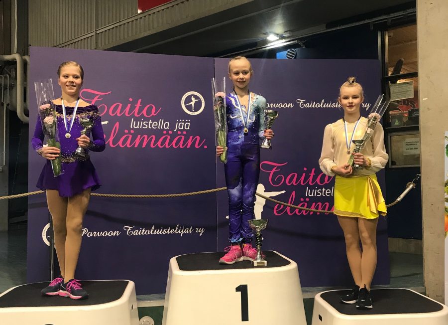 Olivia Lisko, Janna Jyrkinen ja Nella Pelkonen.