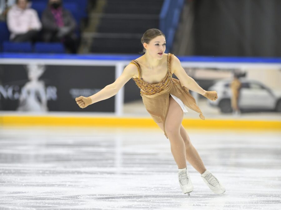 Jenni Saarinen on kahdeksantenna Grand Prix Espoo -kilpailussa naisten lyhytohjelman jälkeen.