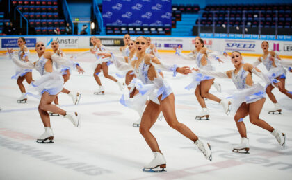 Helsingin Taitoluisteluklubin Helsinki Rockettes johtaa SM-senioreiden ensimmäistä SM-valintakilpailua pistein 68,91.