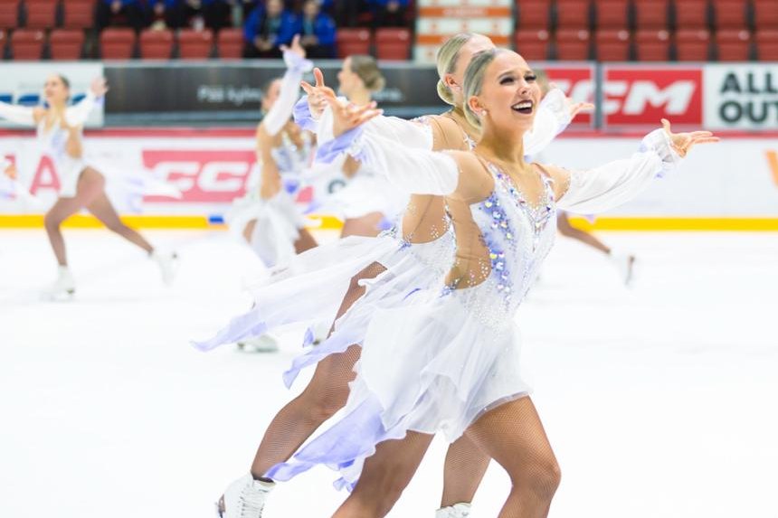 Helsingin Taitoluisteluklubin kasvatti Lumi Hetta on saavuttanut jo kaksi MM-mitalia, hopeaa ja pronssia.