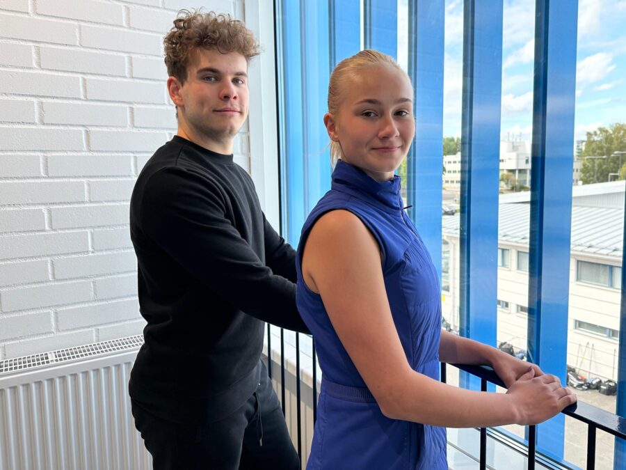 Pariluistelijat Milania Väänänen ja Filippo Clerici ovat harjoitelleet runsaan vuoden yhdessä.