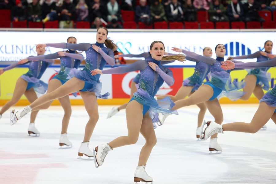 Valley Bay Synchro voitti junioreiden Suomen mestaruuden pistein 193,68 Turun Gatorade Areenalla.