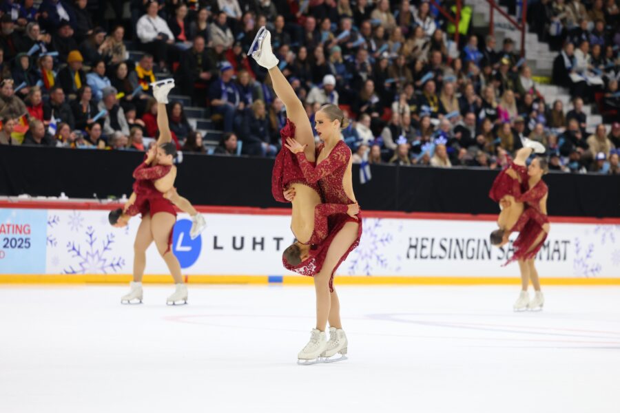 Team Unique kruunasi Suomen menestyksen MM-hopealla pistein 234,29.