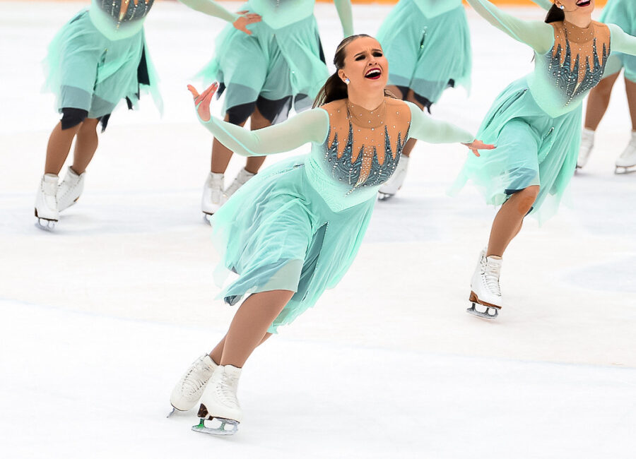 Entinen Marigold Ice Unity -luistelija Jasmine tutki opinnäytetyössään, miten kilpailuohjelman kuormitus vaikuttaa huippuluistelijoiden hermolihasjärjestelmään.