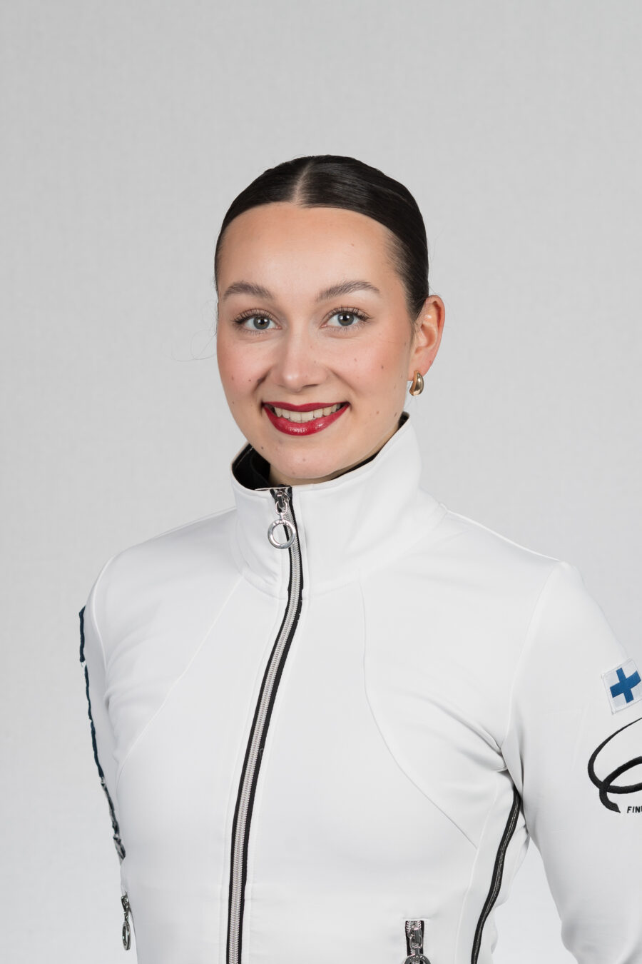 Kuvassa on kauden 2026–2027 Helsinki Rockettesin luistelija Eveliina Tikkinen.